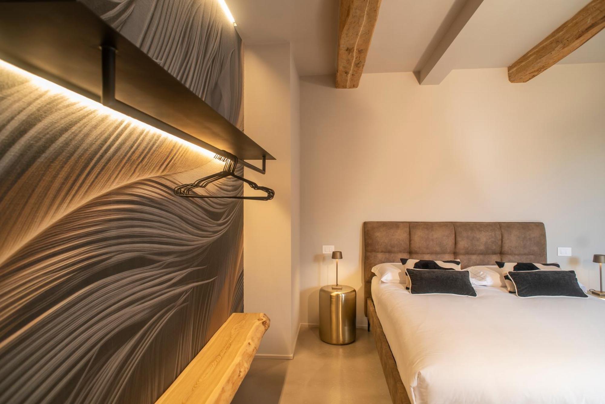 Palazzo Del Papa Country Suites Siena Exterior photo