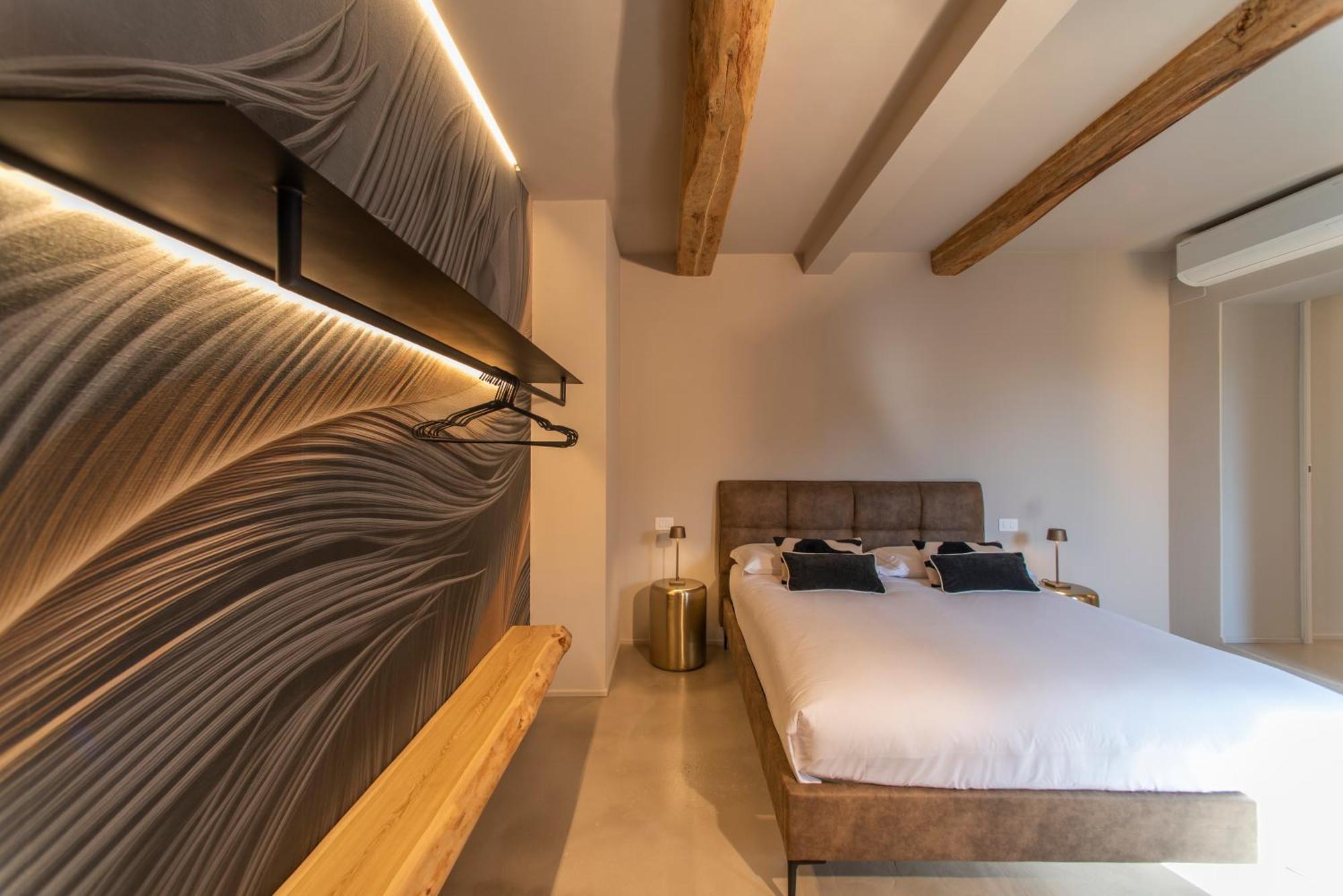 Palazzo Del Papa Country Suites Siena Exterior photo